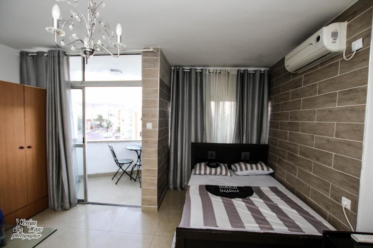 Dream Suites Apartments 엘라트 외부 사진