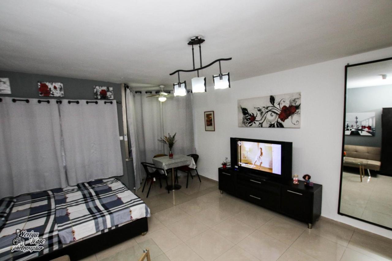 Dream Suites Apartments 엘라트 외부 사진